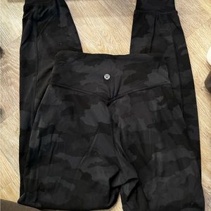 Lululemon align, joggers camo